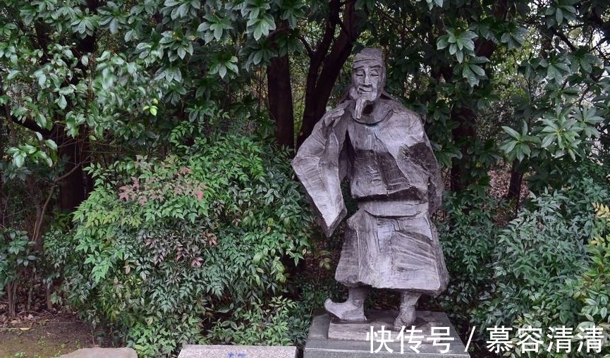 李绅!唐朝备受诟病的诗人,李绅十首诗作,内涵深刻,其中一首千古流传