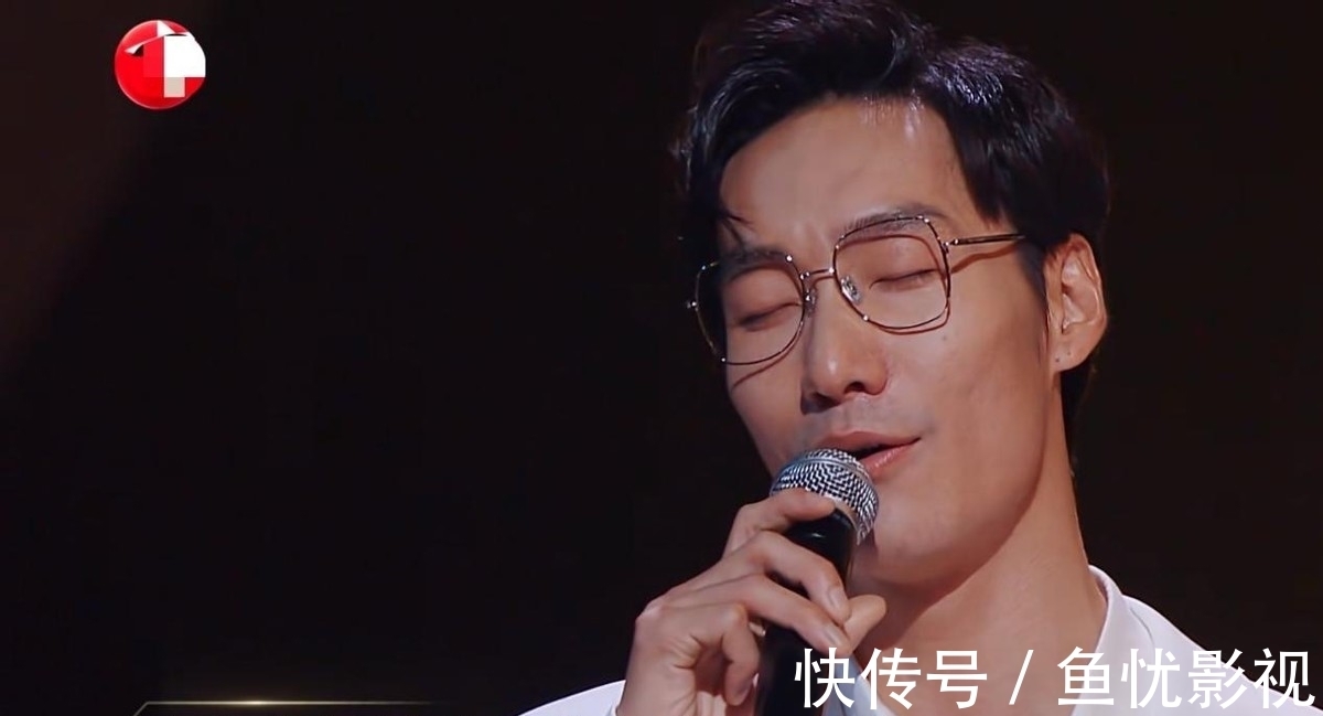 热度艳压《跑男》,《青春环游记3》拿它没办法,这档王牌综艺凭啥