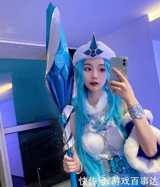 王者荣耀|卷卷测试房管底线祭出cos三连击,貂蝉最好看,论纯情还得看辣辣