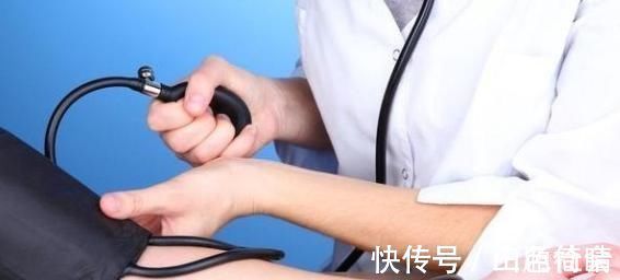 mmhg|血压偏高常常头晕?医生忠告:做好3点,血压会得到明显改善!