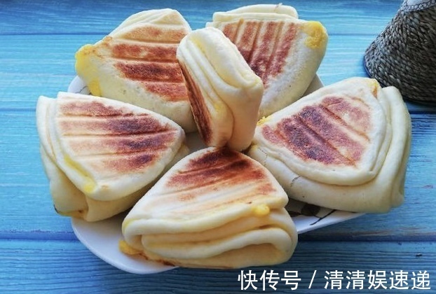 早餐别再吃馒头了，教你如此做，外酥里软，一出锅都抢着吃