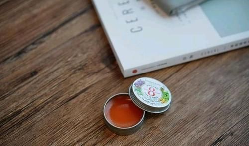 秋冬必备的8款润唇膏，滋润防唇干，你入手了吗