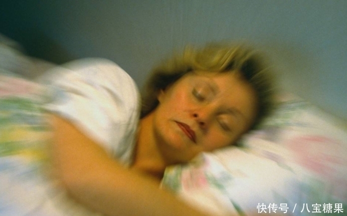 作用|一睡觉就做梦那要恭喜你了,此3个好处会慢慢找上你