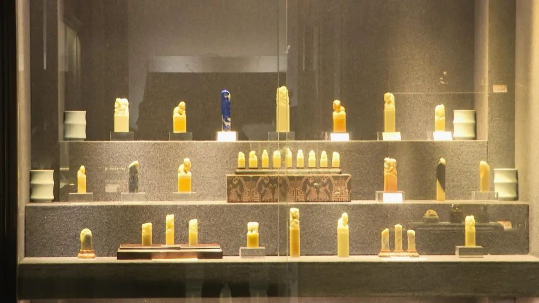  田石在故宫|你知道北京故宫“藏”着多少青田石吗？