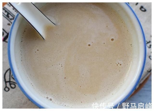 米糊|奶奶一碗米糊让6个月女童肠坏死，辅食这样喂，实在坑娃不浅