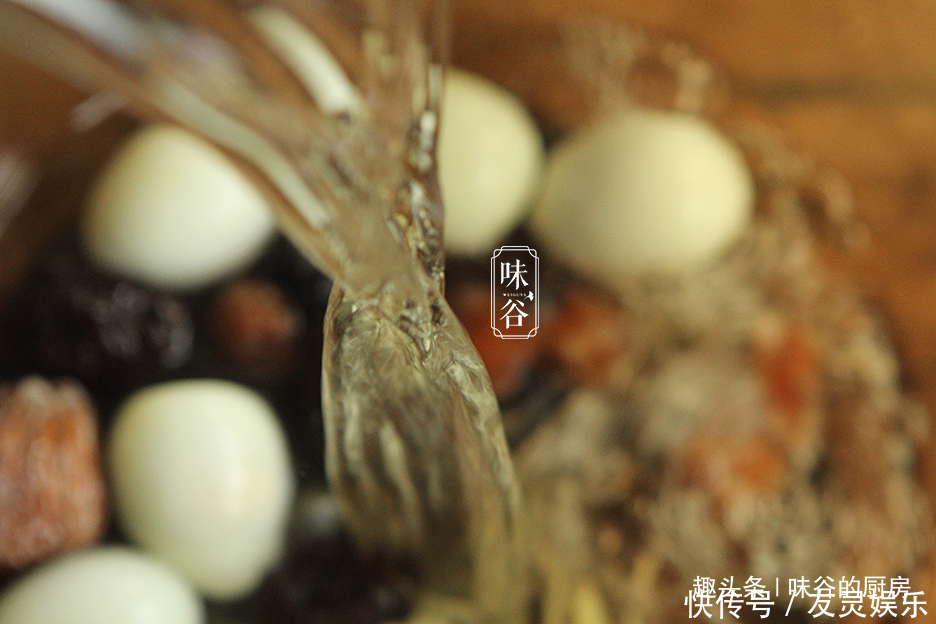 女人再忙也要爱自己,隔三差五来一碗,手脚不