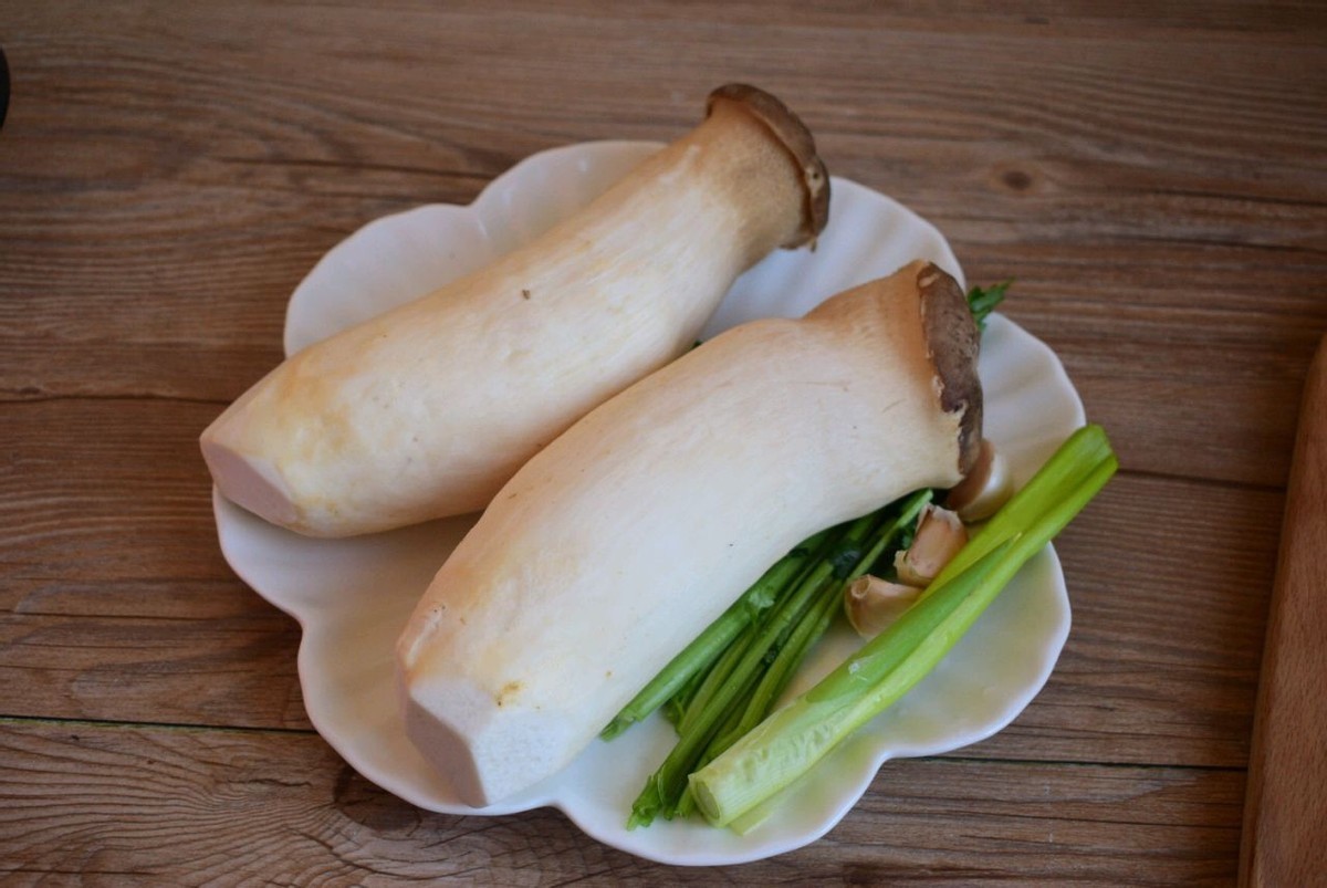 吃不起鲍鱼就吃此菜，一斤5块钱，口感 Q弹比鲍鱼还好吃