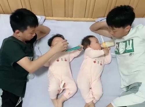 曾女士|有运气!双胞胎哥哥想要妹妹,宝妈又生对双胞胎,哥俩一人带一娃