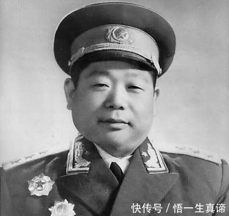 开国|这位开国中将去看望开国上将,上将却说我的老首长来了