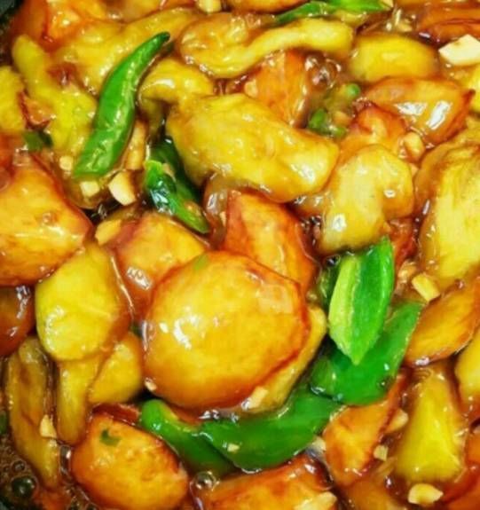 一根茄子、一个土豆、一根尖椒,就能做出不比肉菜差的地三鲜