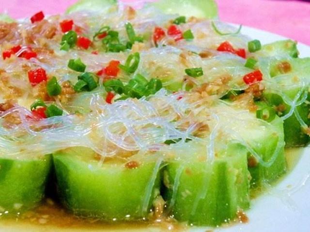 抗衰|女人不想皱纹脸上爬,常吃3种食物,排毒养颜,肌肤红润有光泽