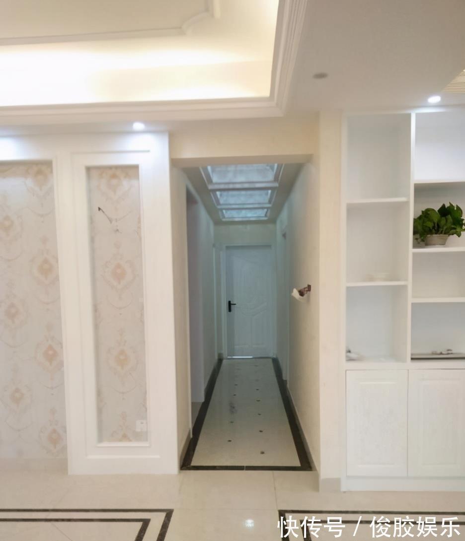 背景墙|硬装终于完工，砸了9万，朋友都夸地砖和背景墙上档次，晒晒全屋