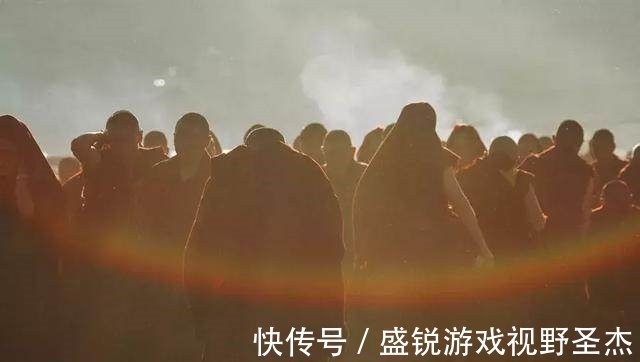 男不读纳兰容若,女不读仓央嘉措