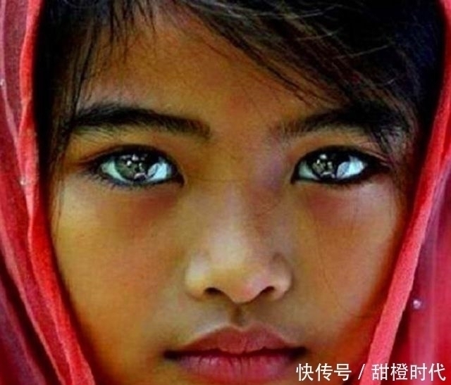 黄一蓝|世界上“最美”的9双眼睛，胜过一切美瞳，最后一个宛如天使！