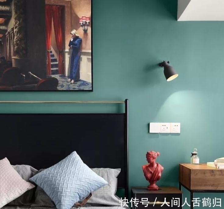 衣柜|小户型别再瞎装!如今流行“不买”餐桌,隔墙改玻璃隔断,太实用