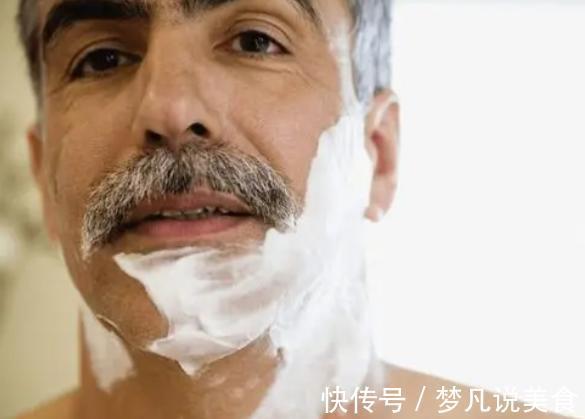 睡眠质量|男人若过了65岁,还能完成这六件事的话,身体素质保养的还不错