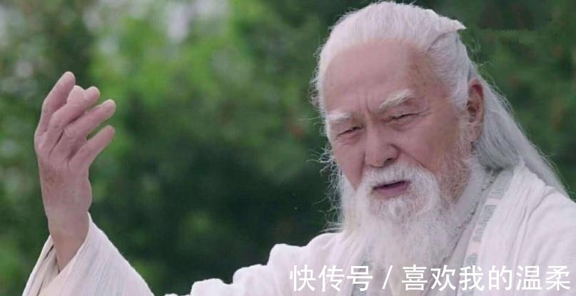 太师父&郭靖晚年武功到底有多高?金庸:天下无敌,百岁张三丰自愧不如