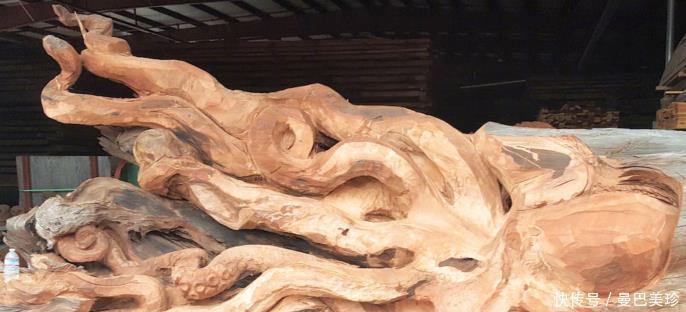 4年时间,美国木匠和中国木匠分别雕一块木头,看到成品后才懂什么叫完败