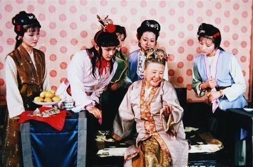 贾琏|贾母为何不喜欢女婿林如海林如海病重之际,贾母露出庐山真面目