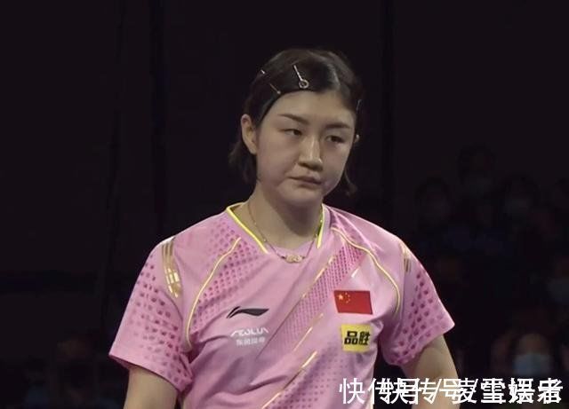 邓亚萍|国乒让球?邓亚萍5字说出王曼昱赢球的原因,6字指出陈梦最大缺点