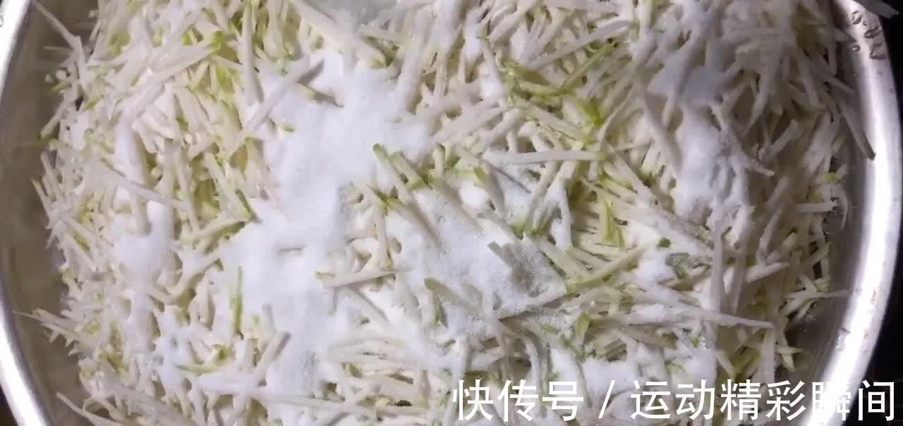 芥菜疙瘩咸菜的做法,鲜嫩爽脆酸辣鲜甜,胃口不佳的时候试试