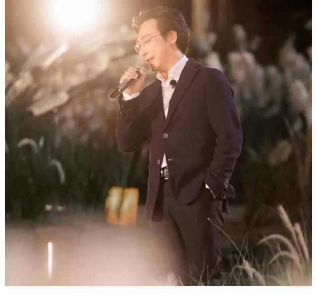 挖掘经典好歌里的“治愈力”，《时光音乐会》搭建“时代音乐桥”