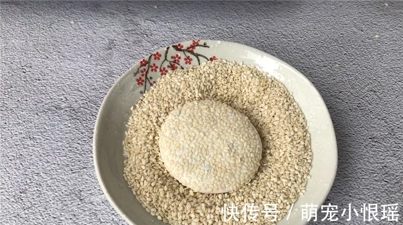 跟着我一起|最通便的水果不是香蕉而是它,便秘要多吃,排出黑臭宿便一身轻