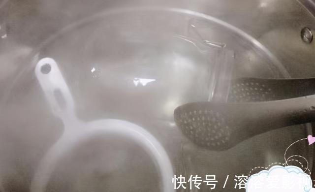 水蒸气|开水烫奶瓶,孩子得胃病:“用开水烫一下”,坑了多少娃