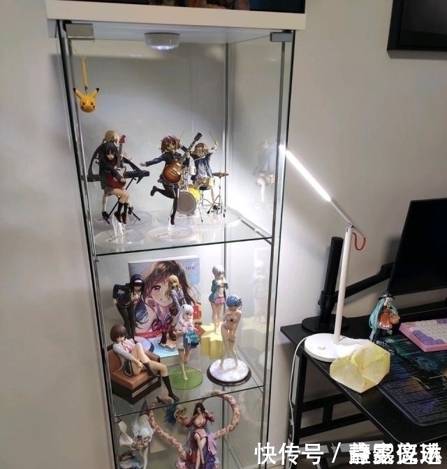 盒子|60岁宅男被手办压死,原因令人深思,有钱人买手办真就这么疯狂?