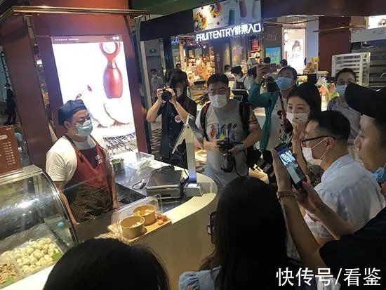 内卷|“哈尔滨1000万人口，900万人在探店”？