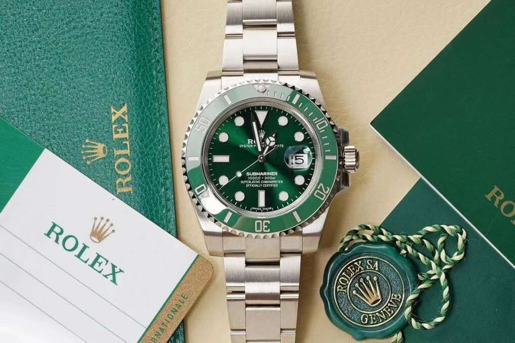 三款骚气十足的劳力士手表盘点，很适合30岁左右男士戴