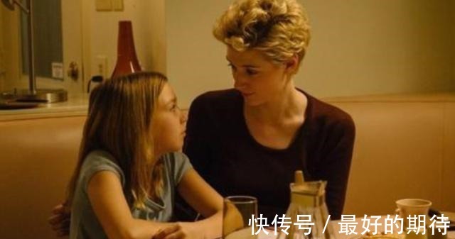 孩子|“妈,有人摸了我一下”,两个妈妈不同回答,扭转了孩子的人生