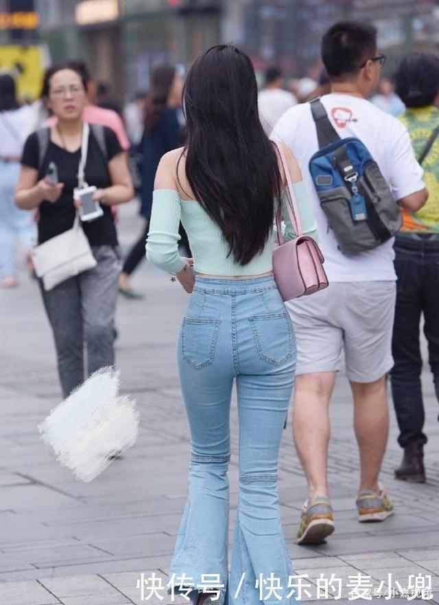 毛衣|美有个性,毛衣分为“三部分”,两个袖子都是“分家”