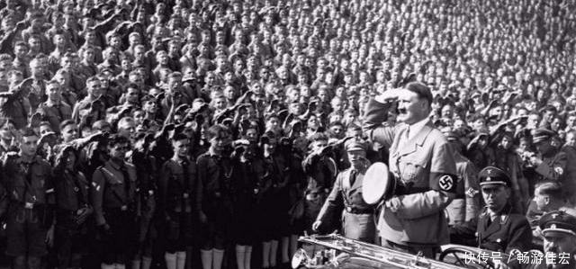 挺进|二战时,德军坦克兵挺进苏联,硬仗当头斯大林为何枪决了4个大将