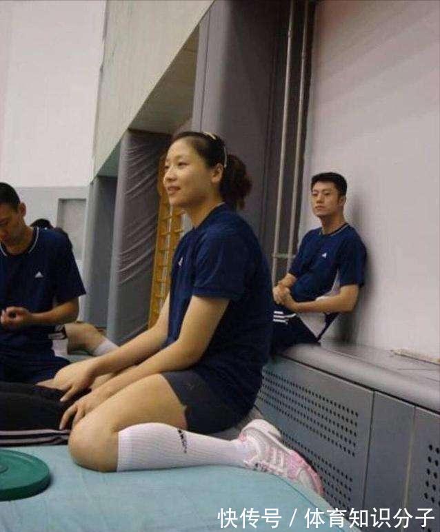 郎平|中国女排魏秋月:亚洲最美二传,嫁郎平助教,与丈夫15岁就相识