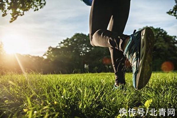 呼吸道|换季就生病？小心是肺不好！“最”护肺的8种方法，秋天必备