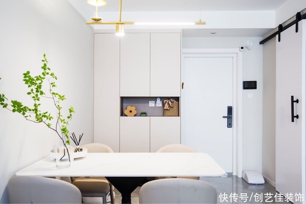 极致|有限的空间，无限的生活，89平米，预算5万，空间利用到极致