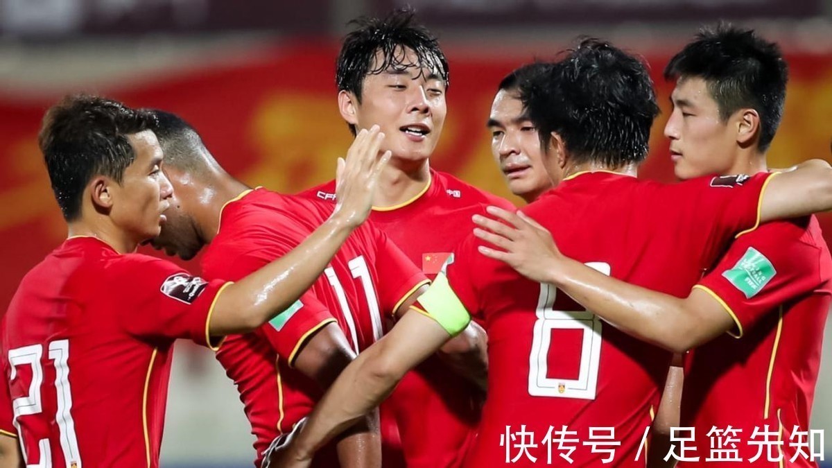 越南队|比中甲门将还丢人!越南主帅打脸众人,韩媒也发声,国足都想帮忙