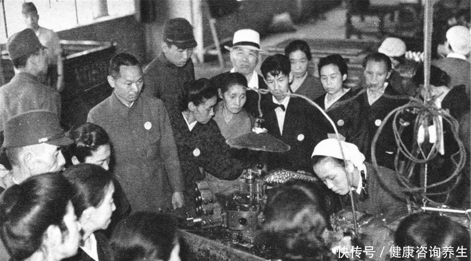 原子弹|为何说原子弹下无冤魂，看看二战时的日本女人都在干些什么