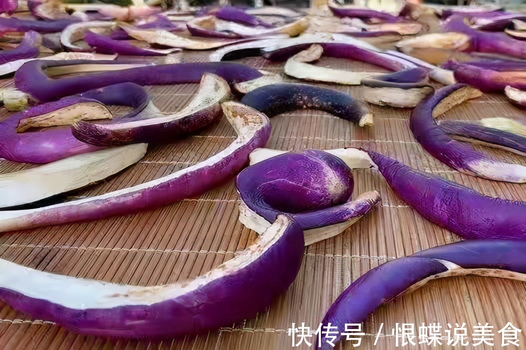 5种快过季的蔬菜，晒干后比新鲜的还好吃，留着过冬给肉都不换