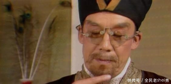 四大家族|宝玉和凤姐魔魇都要准备棺材了,贾政也放弃了,贾赦为什么不依