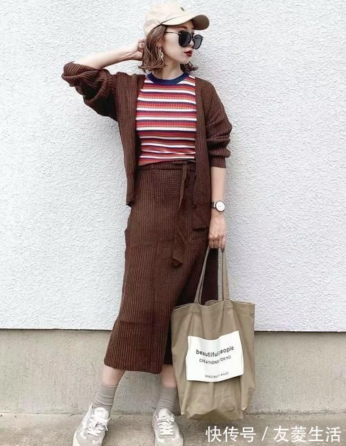 半身裙 仅156cm的她，凭什么会穿？日本素人“显高穿搭”，惊艳高级