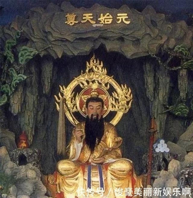 观音&观音为啥能做菩萨之首?你看她师傅是谁,太上老君都要向前鞠躬