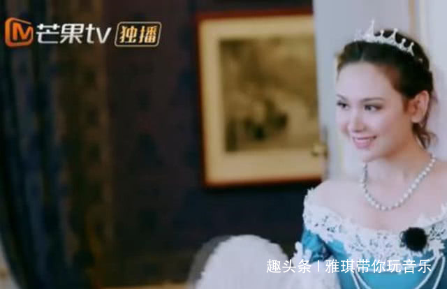 四个人|谢娜应采儿公主裙惊艳,而看到颖儿的服装后,网友节目组过分了