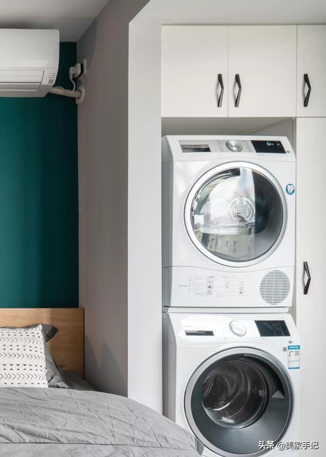 玄关|40㎡你觉得小她却改成2室1厅外加1个衣帽间，全屋复古高级晒晒