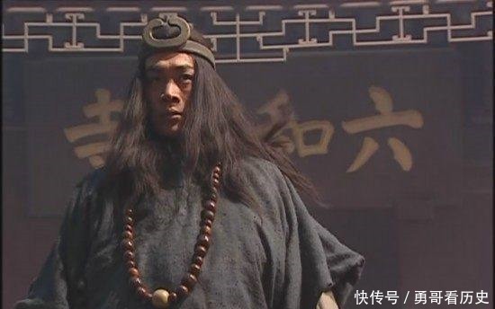 当初武松不愿进京听封，宋江只说了四个字，二人就此决裂