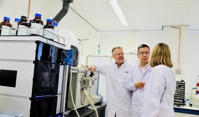 母乳|伊利金冠领荣获“智造示范”表彰,核心竞争力稳步提升