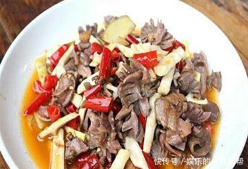 鸡杂|美食推荐:莲藕炖猪脚、回味盘盘鱼、鲜笋炒鸡杂制作方法