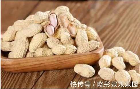 营养物质|怀孕期间,4种零食孕妈要舍得吃,有助于胎儿大脑发育!