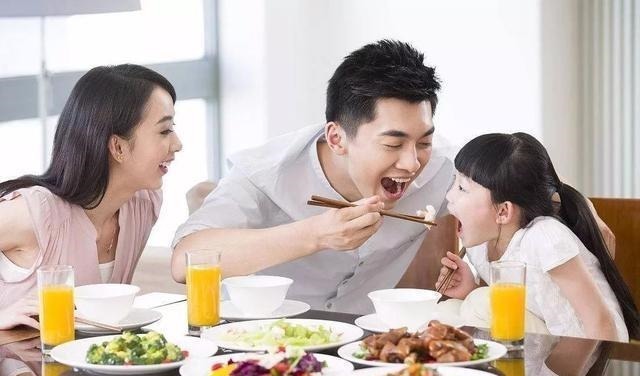 饮食习惯|7~16岁女孩标准体重是多少?家长快来对照下,你家孩子达标了吗